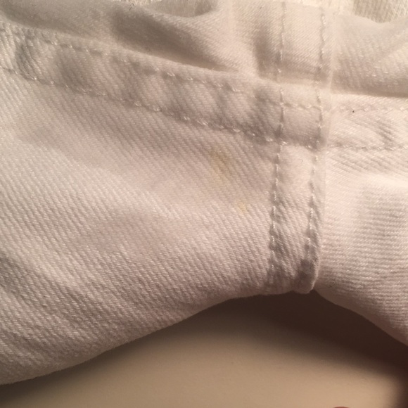 Hollister white skinny jeans! - Picture 5 of 5